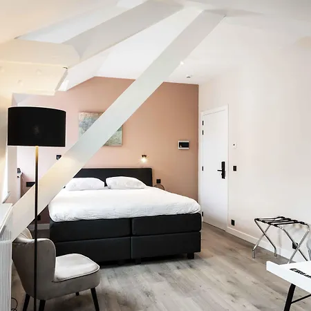 L'artiste Hotel