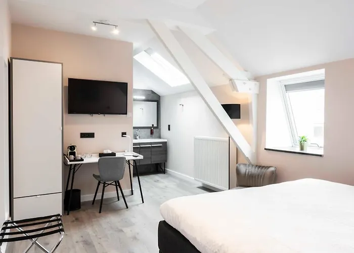 L'artiste 3* Lessines